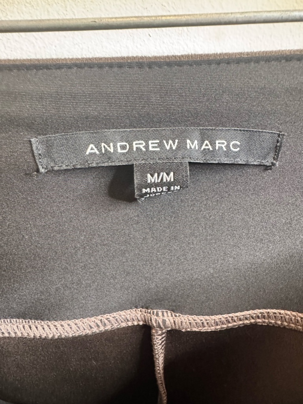 Andrew Marc Black High-Rise Suede-Like Leggings - Picture 3 of 3